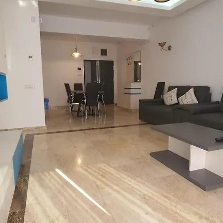 Apartament Lux 3 Central Mamaia
