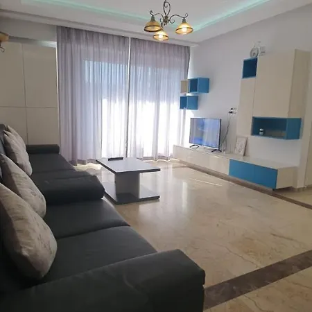 Apartment Apartament Lux 3 Central